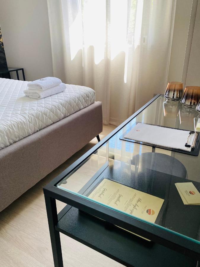 Prestige Studio Apartment 로비니 외부 사진