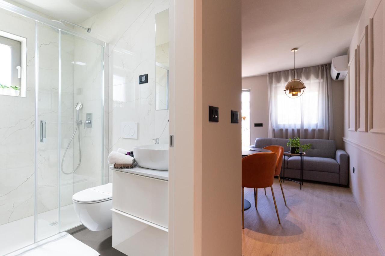 Prestige Studio Apartment 로비니 외부 사진
